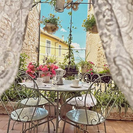 Apartamento Spello House Patio Exterior foto