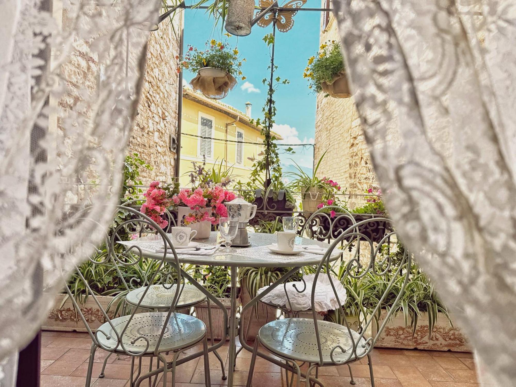 Apartamento Spello House Patio Exterior foto