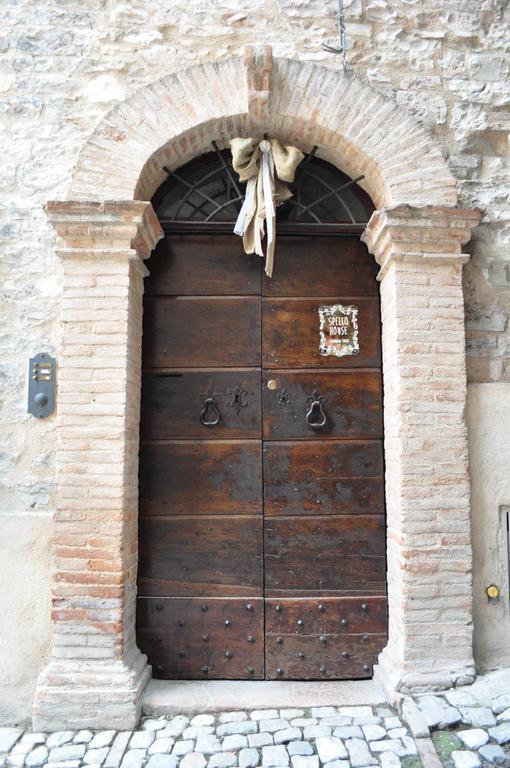 Apartamento Spello House Patio Exterior foto